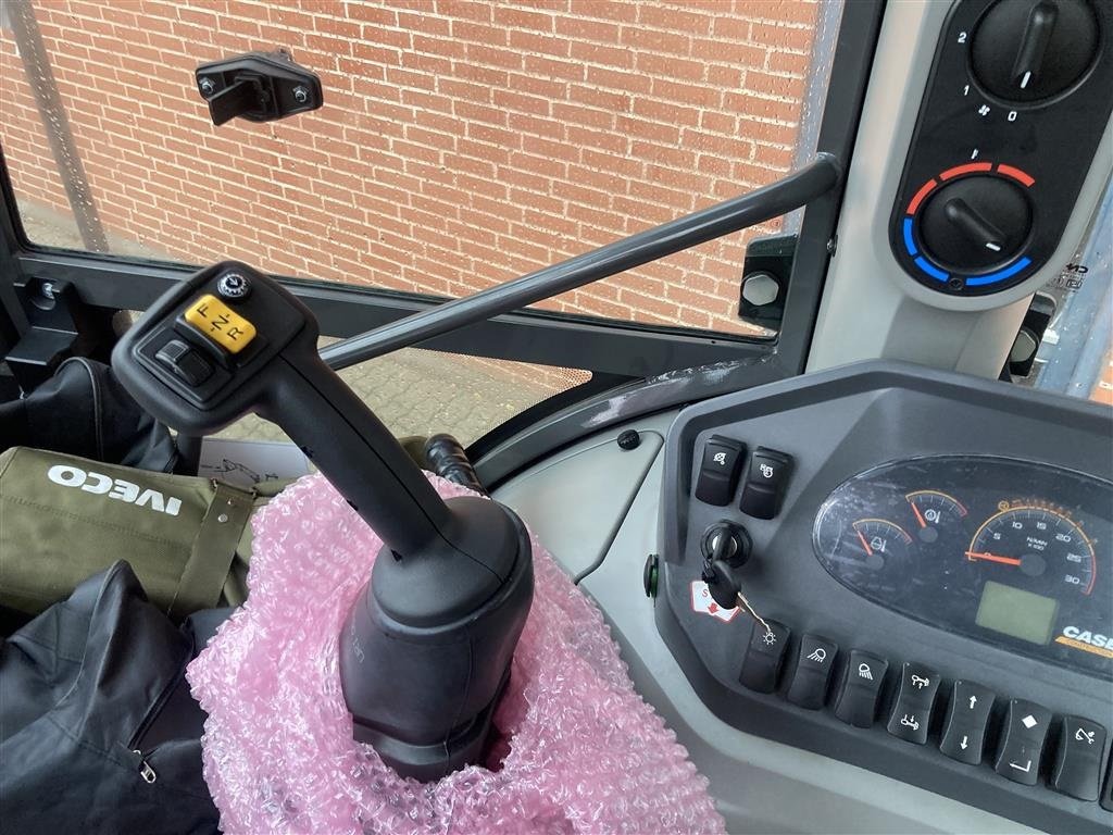 Sonstige Bagger & Lader of the type Case IH 695 SV den nye model., Gebrauchtmaschine in Bredsten (Picture 10)