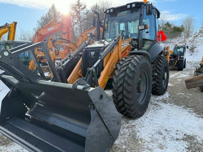 Sonstige Bagger & Lader от тип Case IH 695 SV, Gebrauchtmaschine в Vrå, Frejlev, Hornslet & Ringsted