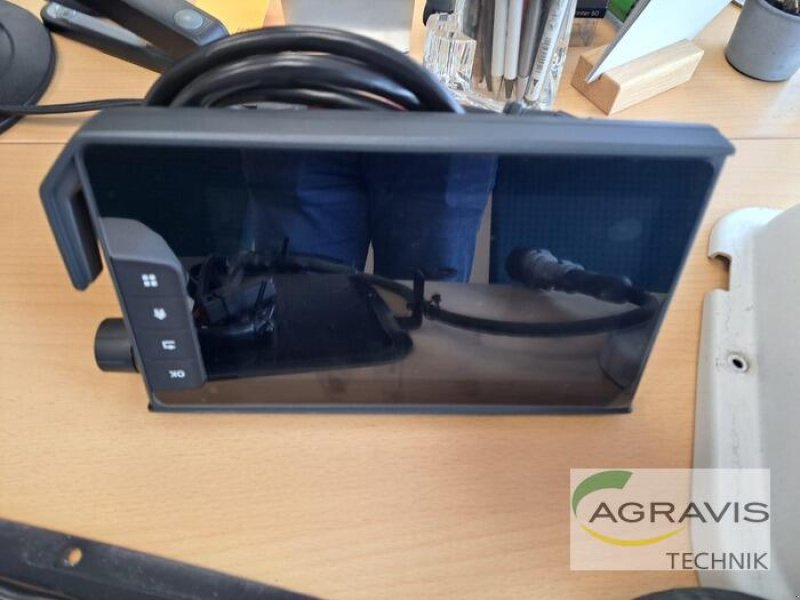 Sonstige Bagger & Lader des Typs Challenger VALTRAGUIDE CM NTRIP (NOVATEL) Dummy, Neumaschine in Schneverdingen (Bild 4)