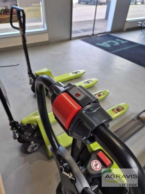 Sonstige Bagger & Lader typu Clark LWIO15, Neumaschine v Alpen (Obrázek 15)