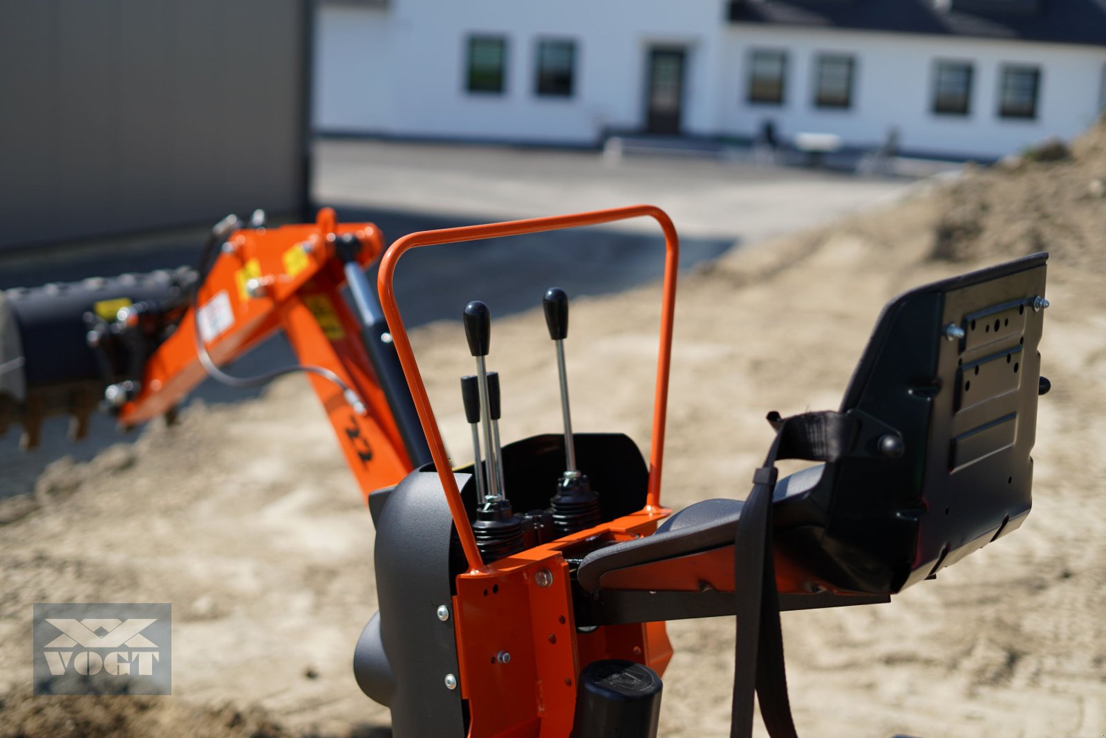 Sonstige Bagger & Lader Türe ait DIGGER L22 Heckbagger /Anbaubagger für Traktor inkl. Baggerschaufel-Aktion-, Neumaschine içinde Schmallenberg (resim 8)