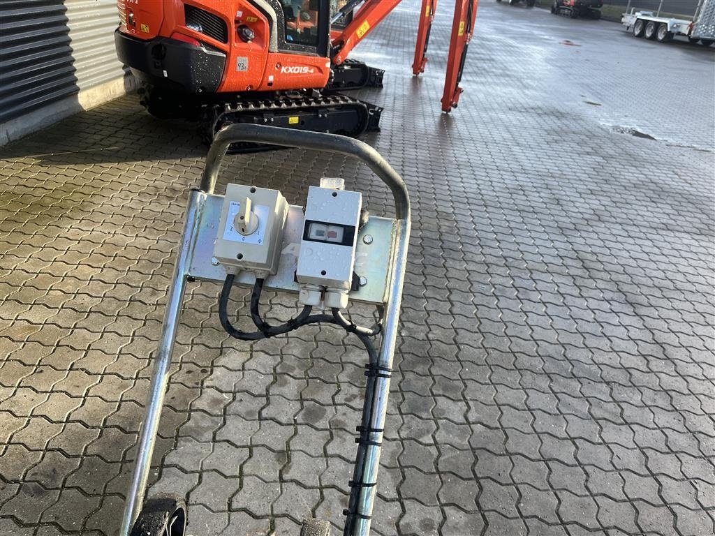 Sonstige Bagger & Lader tipa DYNAPAC 100 %Elektrisk pladevibrator  lf3820E, Gebrauchtmaschine u Rønnede (Slika 14)