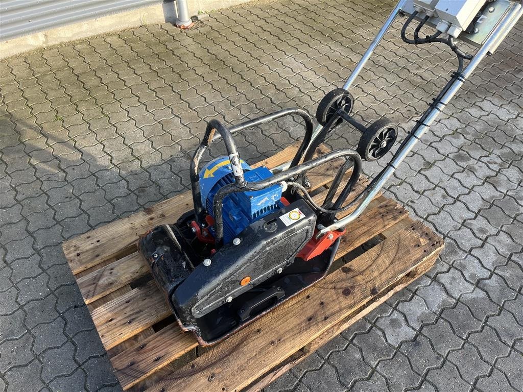 Sonstige Bagger & Lader tipa DYNAPAC 100 %Elektrisk pladevibrator  lf3820E, Gebrauchtmaschine u Rønnede (Slika 2)