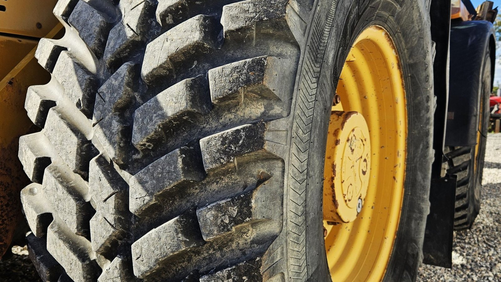 Sonstige Bagger & Lader des Typs Hydrema 906B / rotortilt med klo / nye dæk / skovlsæt mv., Gebrauchtmaschine in Arden (Bild 13)