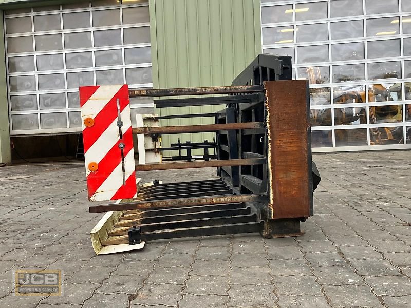 Sonstige Bagger & Lader des Typs JCB 4,5m Silagegabel, Gebrauchtmaschine in Frechen (Bild 5)