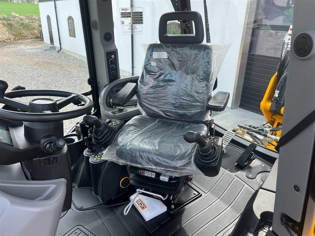 Sonstige Bagger & Lader типа JCB 4CX Pro Dual Drive, Gebrauchtmaschine в Mariager (Фотография 15)
