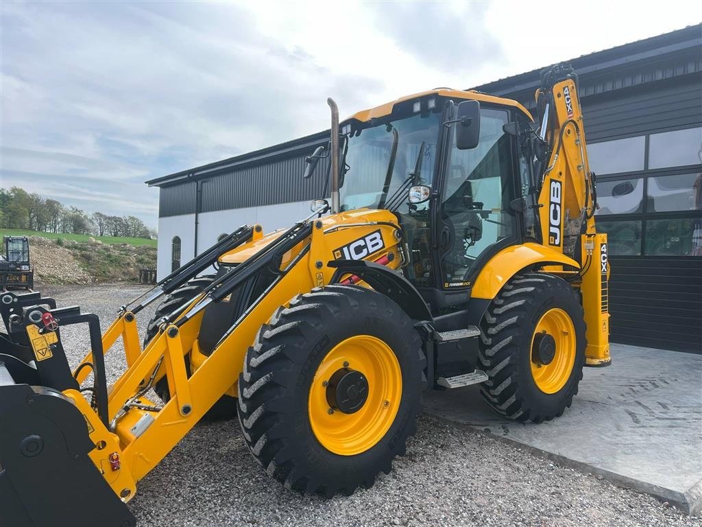 Sonstige Bagger & Lader типа JCB 4CX Pro Dual Drive, Gebrauchtmaschine в Mariager (Фотография 2)