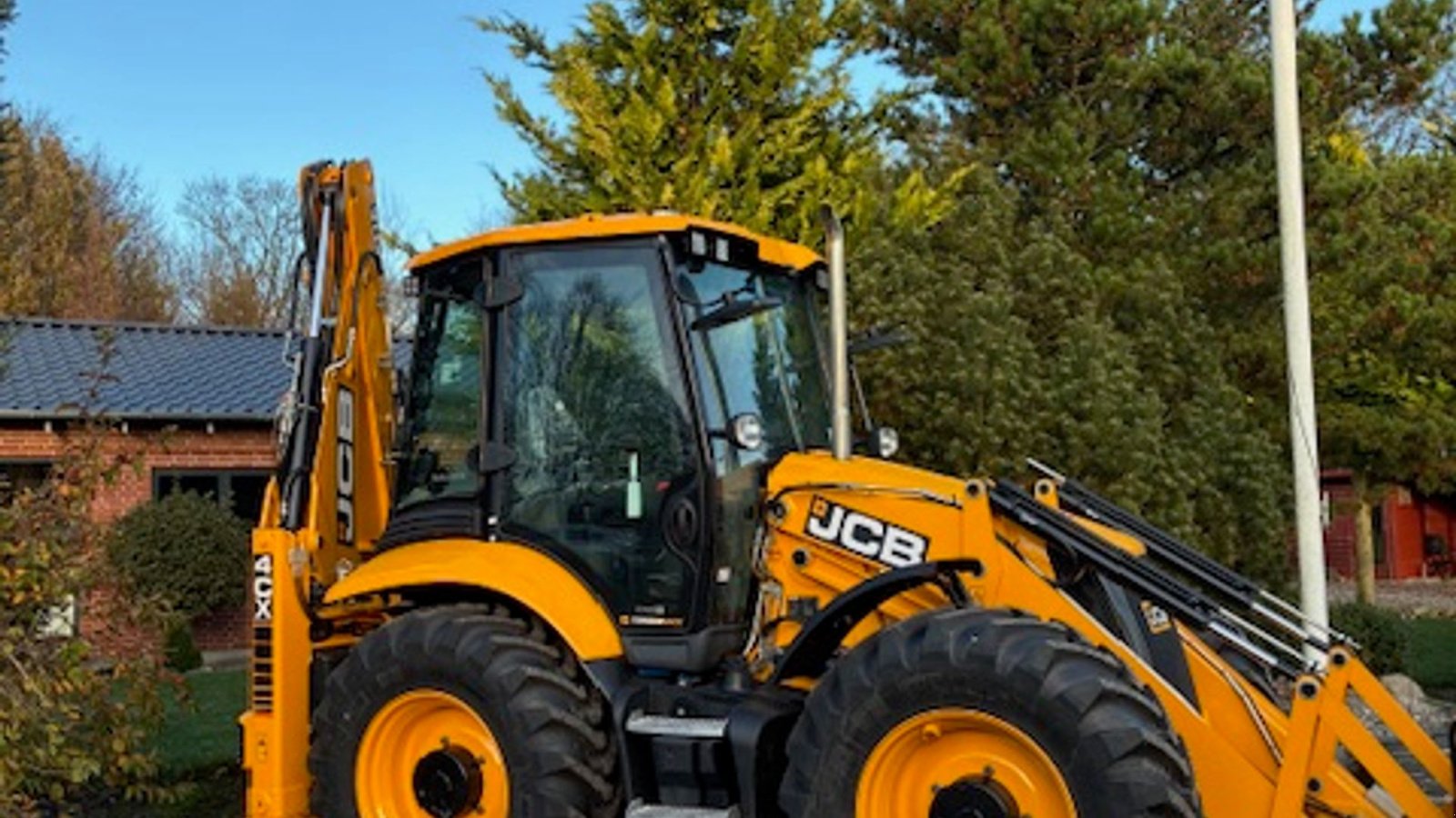 Sonstige Bagger & Lader типа JCB 4CX Pro Dual Drive, Gebrauchtmaschine в Nibe (Фотография 2)