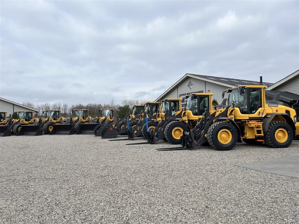 Sonstige Bagger & Lader of the type JST Overfalds skovl 300 med skårende tænder og med ekstra slidstål i hæl samt forkantskær, Gebrauchtmaschine in Lintrup (Picture 22)