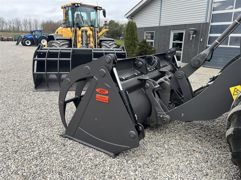 Sonstige Bagger & Lader of the type JST Overfalds skovl 300 med skårende tænder og med ekstra slidstål i hæl samt forkantskær, Gebrauchtmaschine in Lintrup (Picture 8)