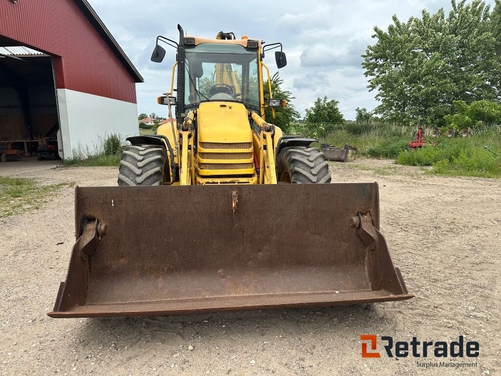 Sonstige Bagger & Lader of the type Komatsu WB 97S, Gebrauchtmaschine in Rødovre (Picture 4)