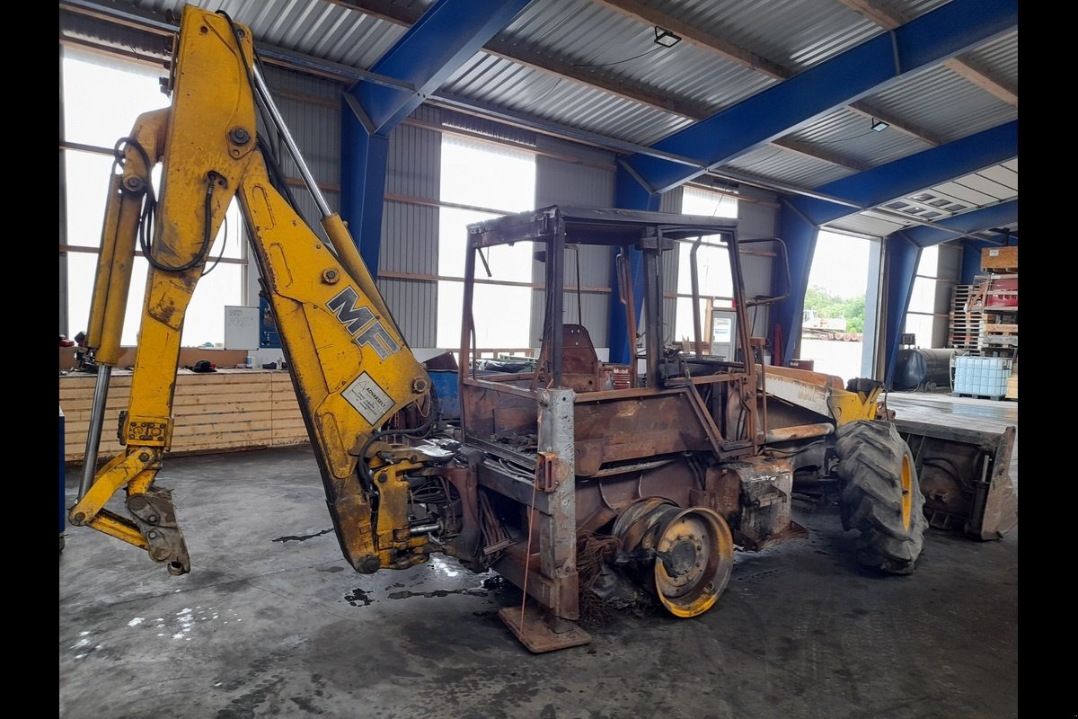 Sonstige Bagger & Lader of the type Massey Ferguson 965, Gebrauchtmaschine in Viborg (Picture 3)