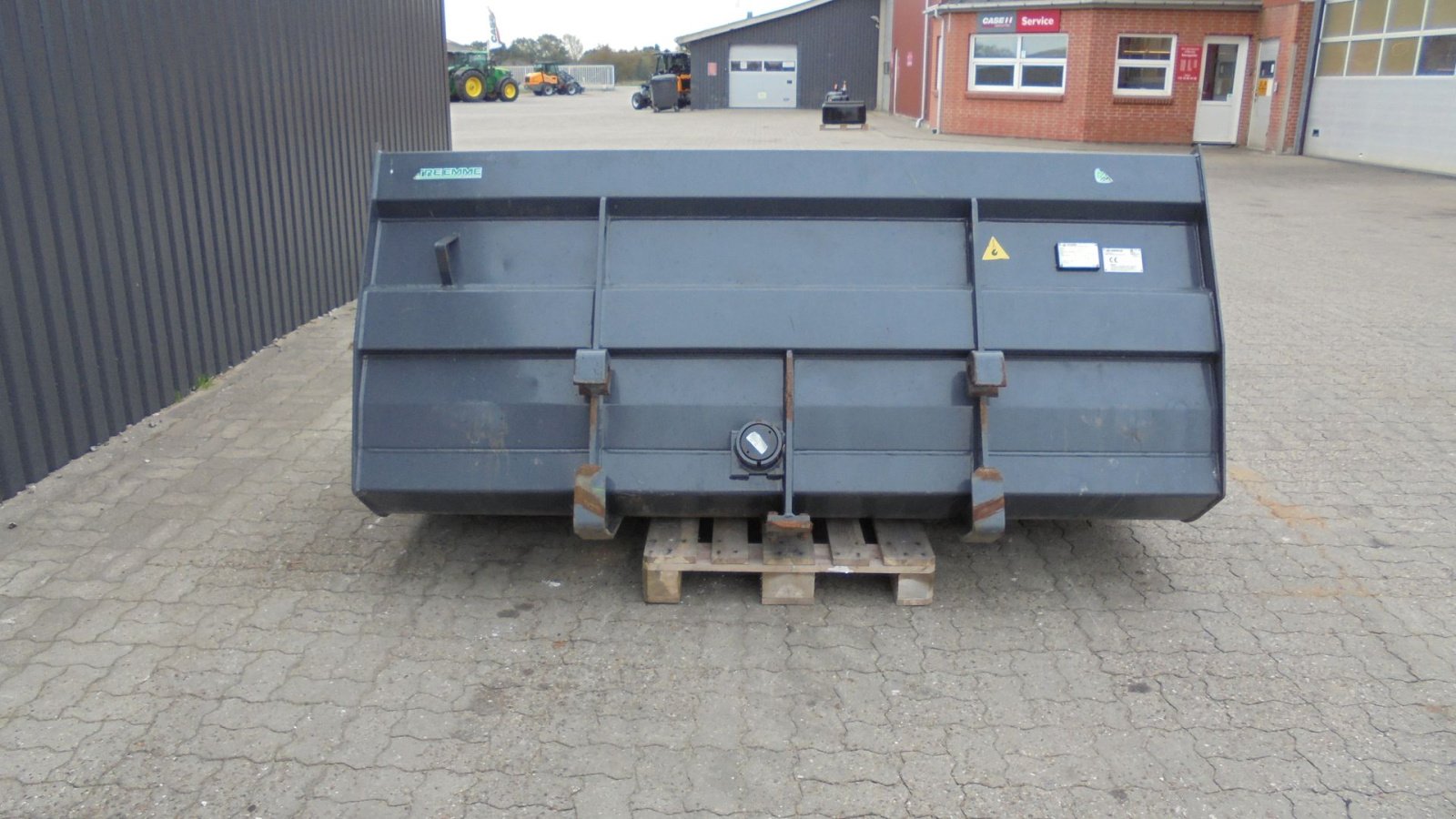 Sonstige Bagger & Lader типа Merlo Volumenskovl 2000 L, Gebrauchtmaschine в Ribe (Фотография 4)