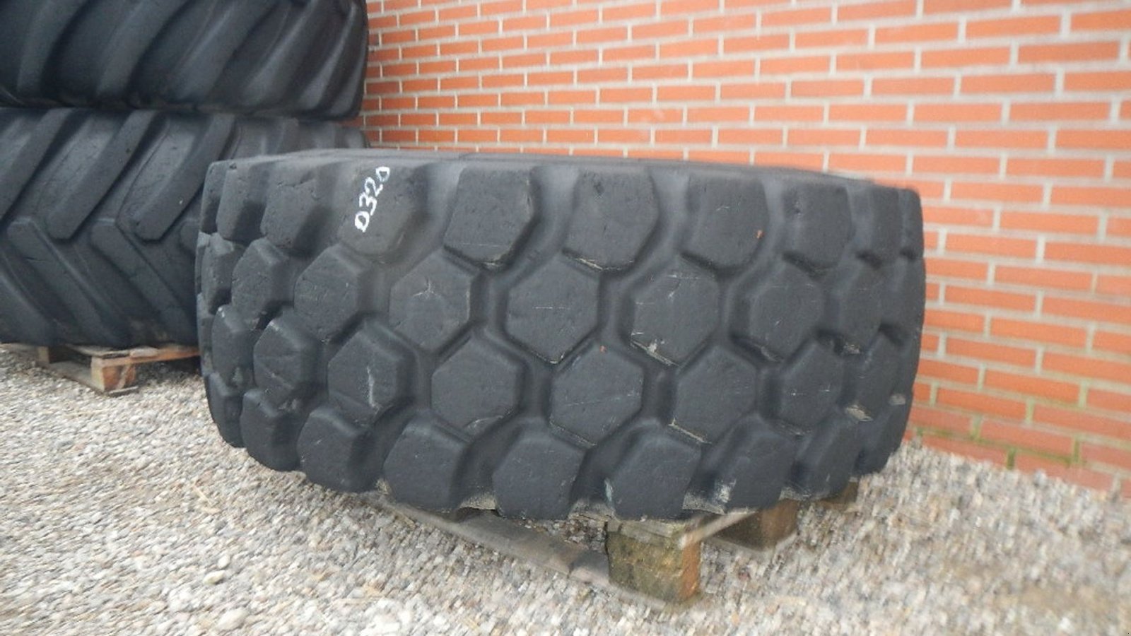 Sonstige Bagger & Lader типа Michelin 23.5R25, Gebrauchtmaschine в Aabenraa (Фотография 2)