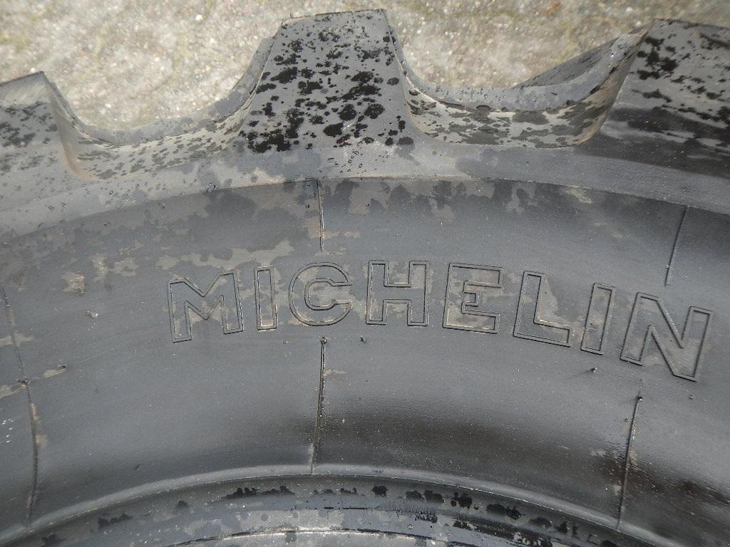 Sonstige Bagger & Lader des Typs Michelin 335/80R20 - D168, Gebrauchtmaschine in Aabenraa (Bild 3)