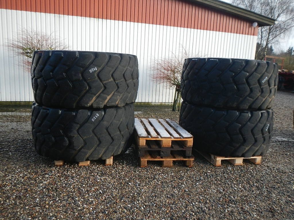 Sonstige Bagger & Lader des Typs Michelin 750/65R25 D268, Gebrauchtmaschine in Aabenraa (Bild 2)