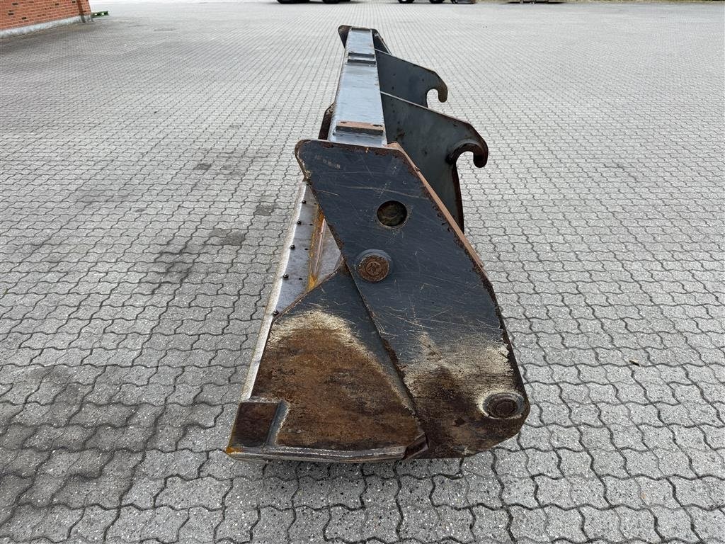 Sonstige Bagger & Lader Türe ait New Holland 4-i-1 skovl, Gebrauchtmaschine içinde Gjerlev J. (resim 2)