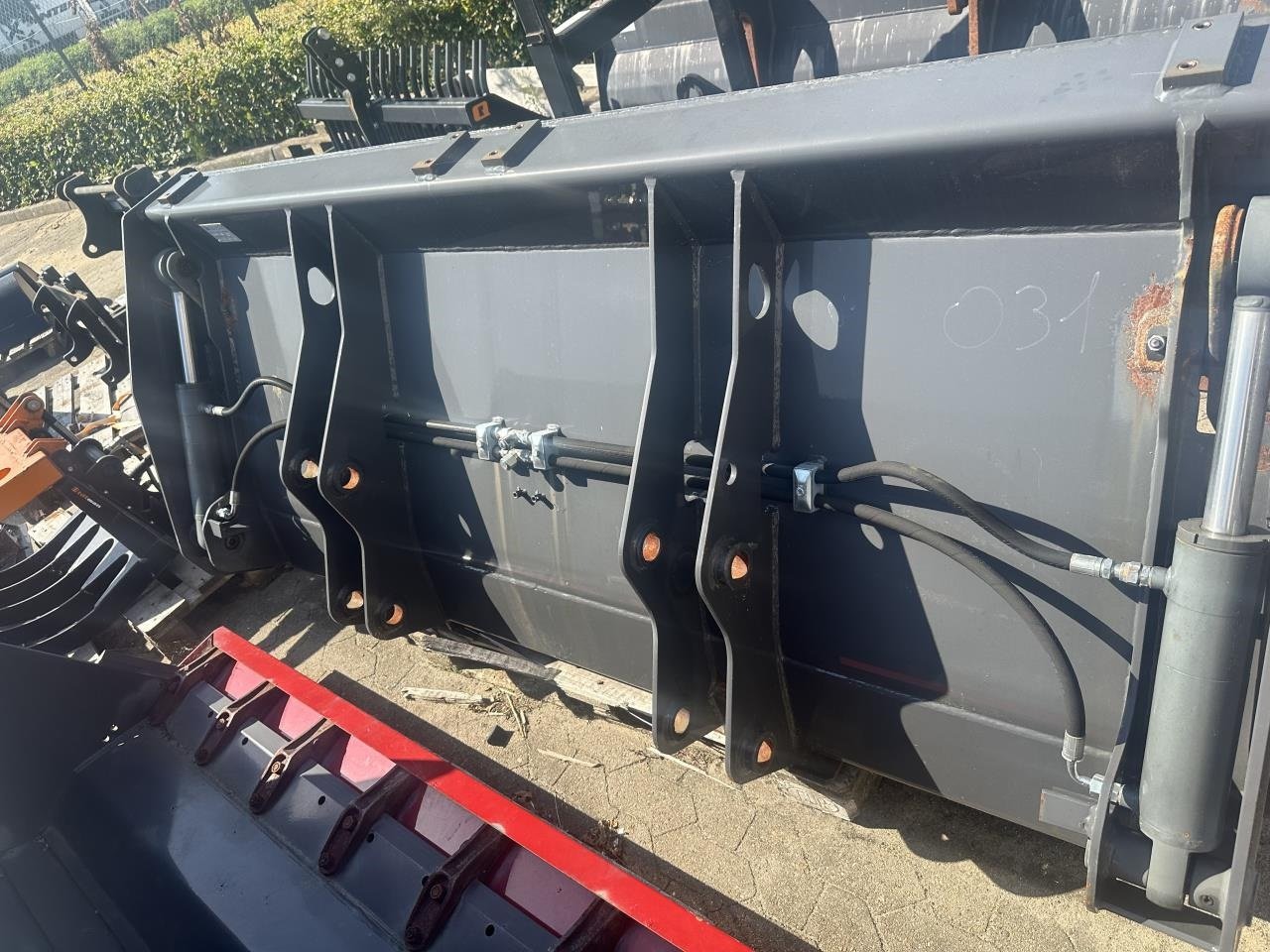 Sonstige Bagger & Lader типа New Holland 4-I-EEN SKOVL, Gebrauchtmaschine в Hadsten (Фотография 2)