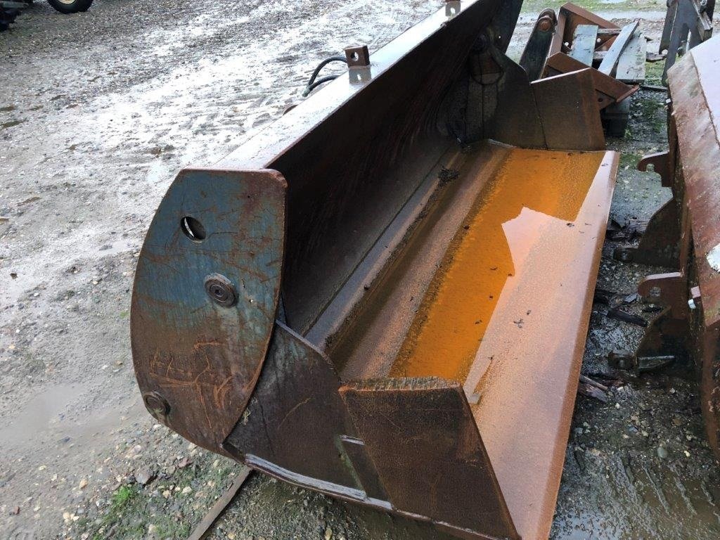 Sonstige Bagger & Lader des Typs New Holland 4 ien skovl Med Volvo beslag, Gebrauchtmaschine in Tinglev (Bild 2)