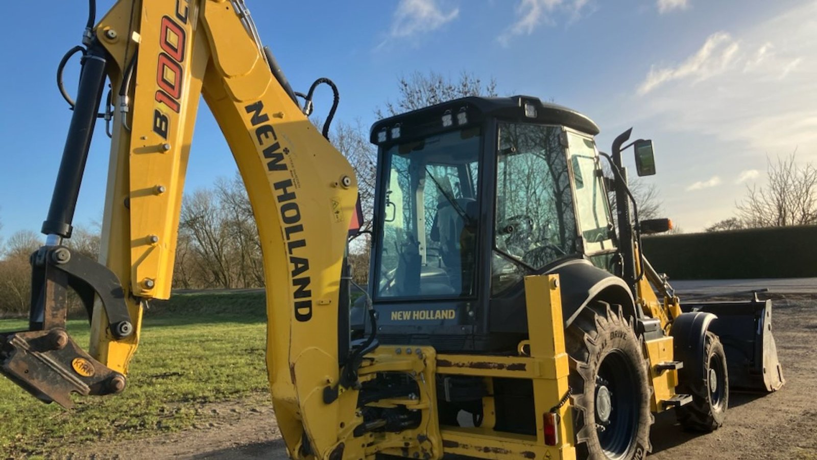 Sonstige Bagger & Lader des Typs New Holland B100C, Gebrauchtmaschine in Aabenraa (Bild 4)