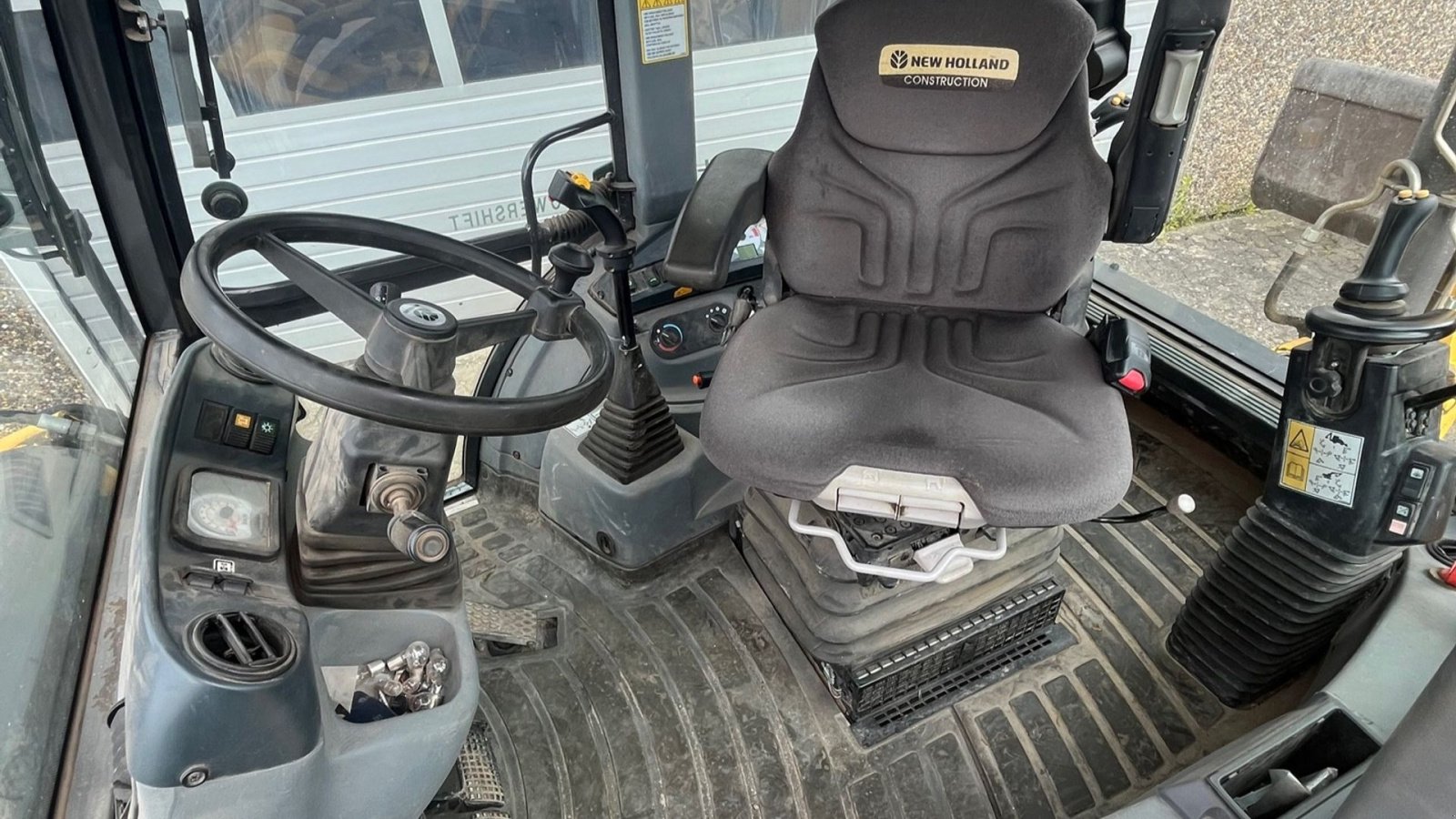 Sonstige Bagger & Lader des Typs New Holland B110C TC Powershift, Gebrauchtmaschine in Havndal (Bild 5)