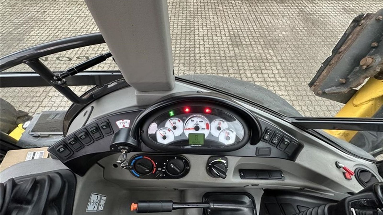 Sonstige Bagger & Lader tip New Holland B115C CP, Gebrauchtmaschine in Gjerlev J. (Poză 15)