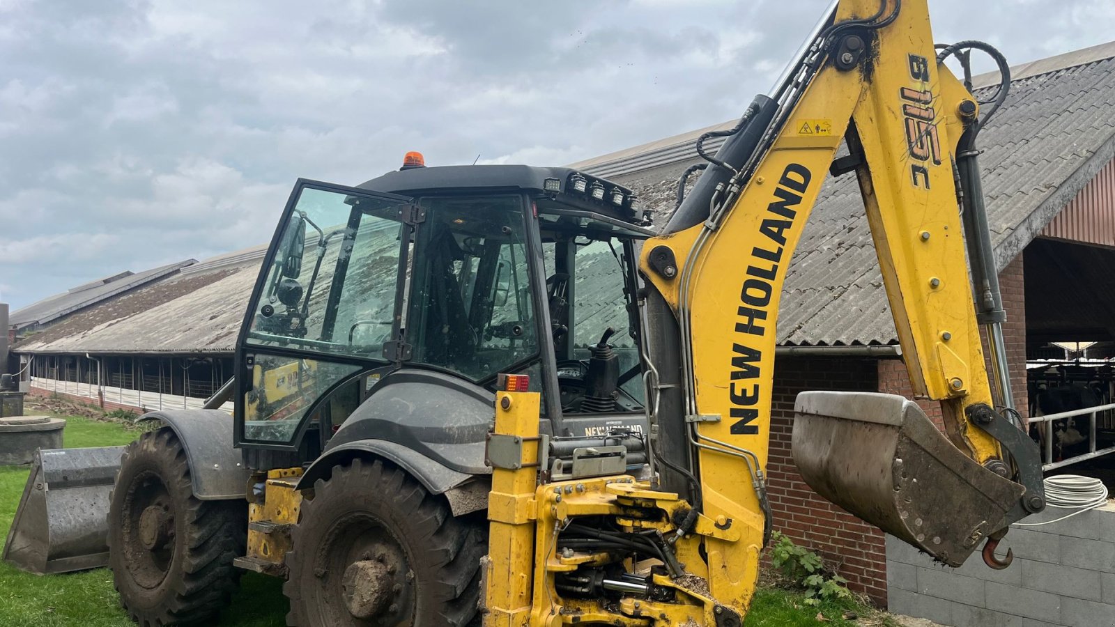 Sonstige Bagger & Lader tip New Holland B115C, Gebrauchtmaschine in Brørup (Poză 3)