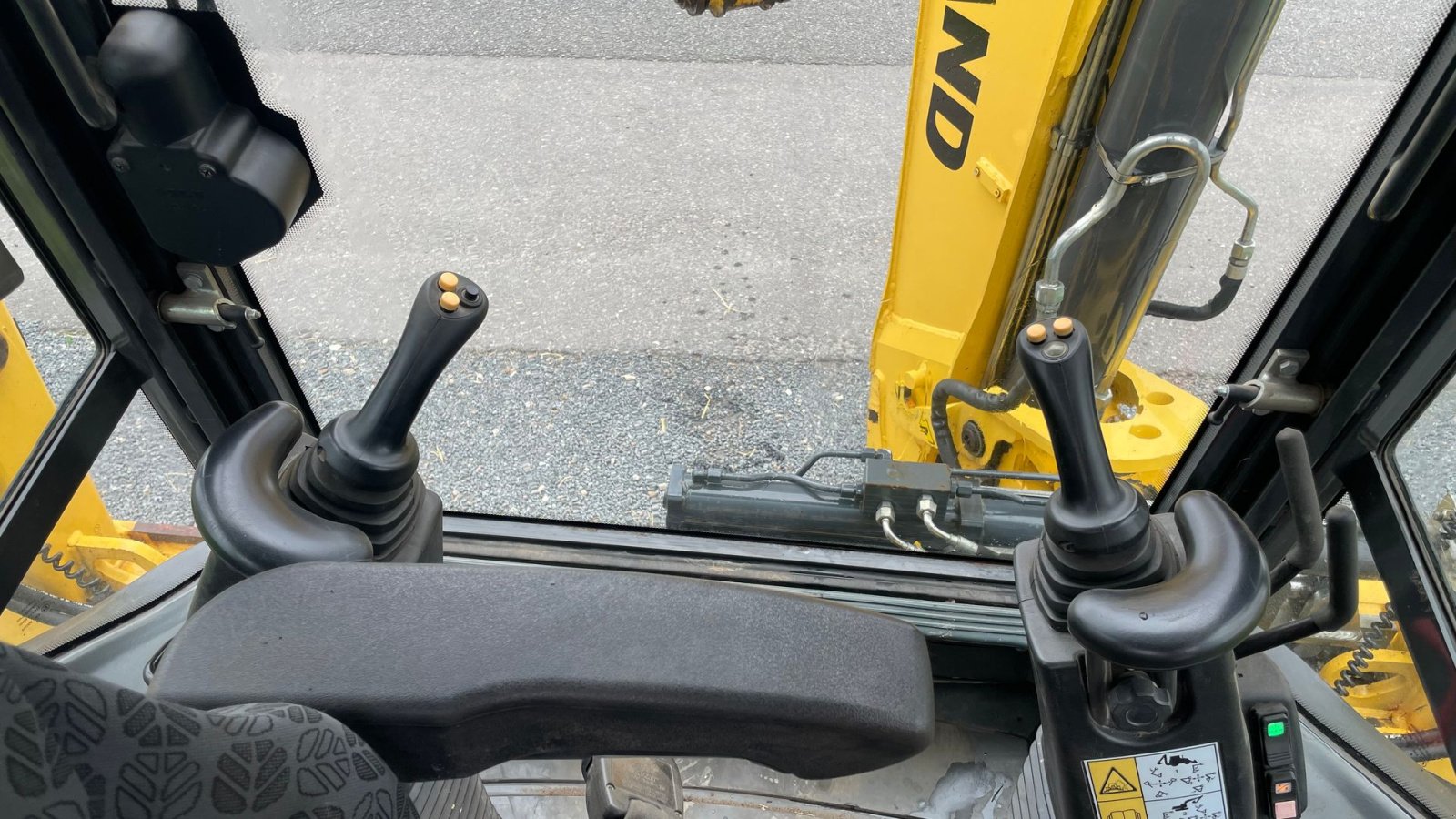 Sonstige Bagger & Lader Türe ait New Holland B115C, Gebrauchtmaschine içinde Ikast (resim 11)