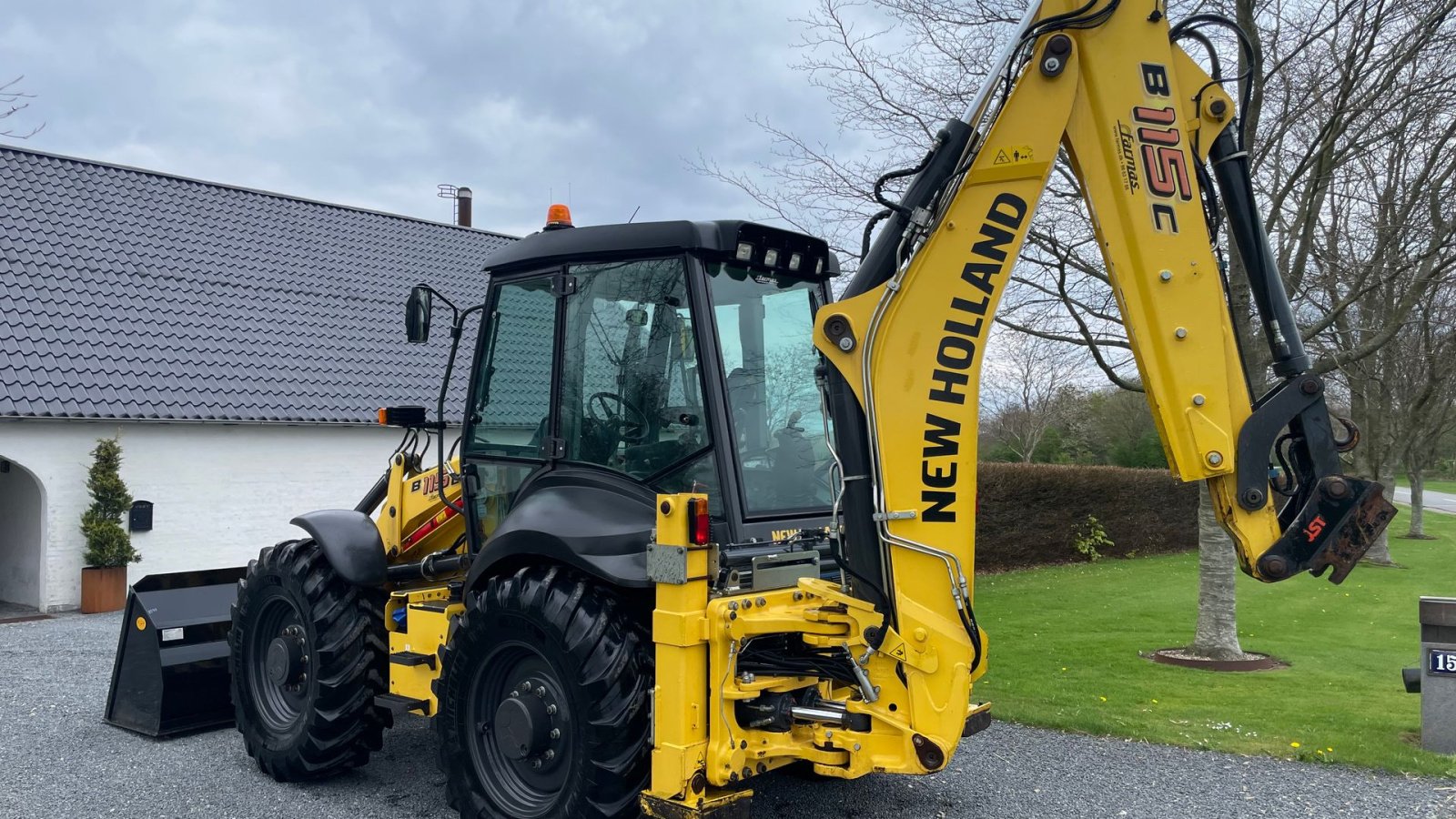 Sonstige Bagger & Lader Türe ait New Holland B115C, Gebrauchtmaschine içinde Ikast (resim 8)