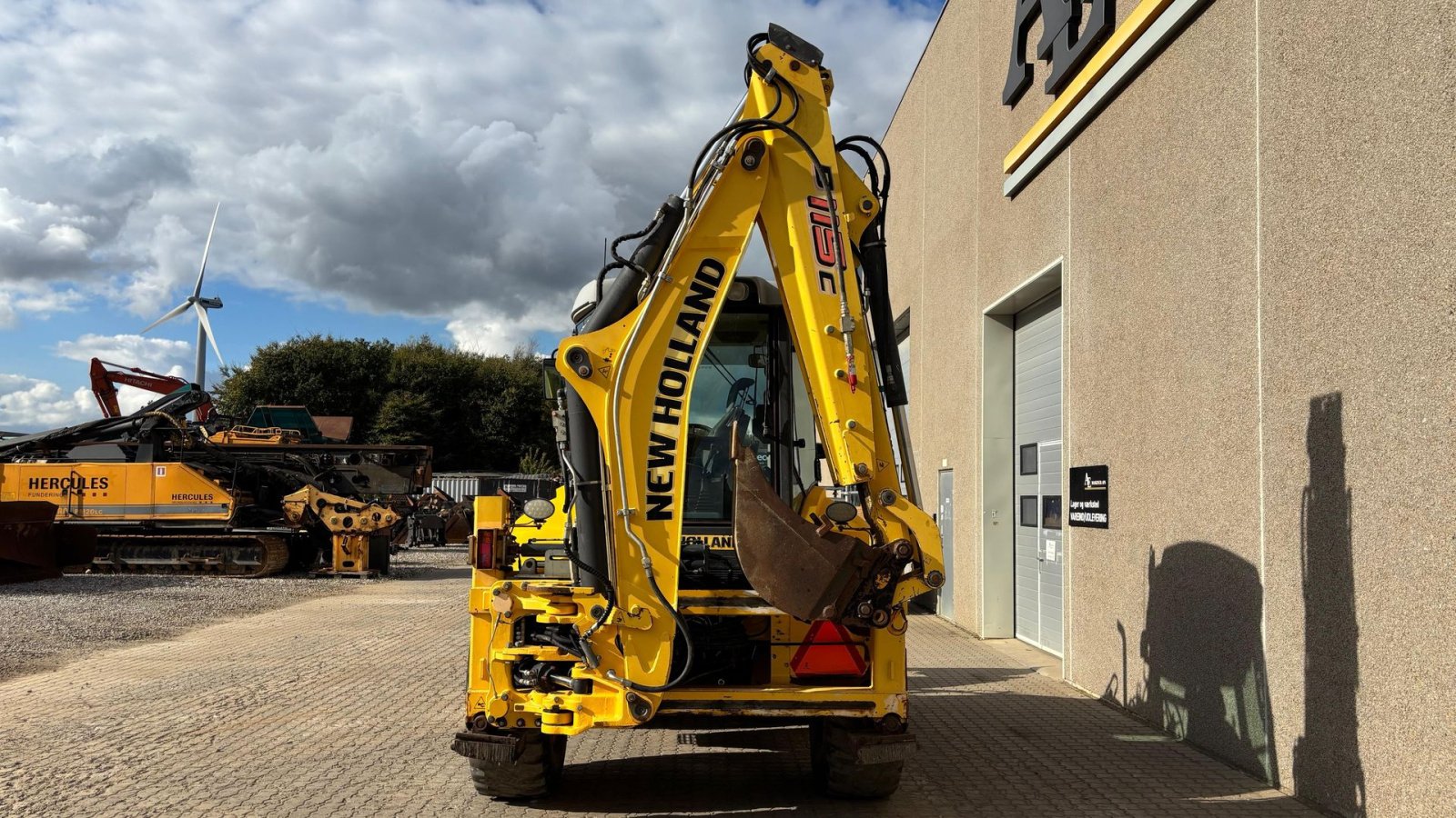 Sonstige Bagger & Lader of the type New Holland B115C, Gebrauchtmaschine in Randers (Picture 5)