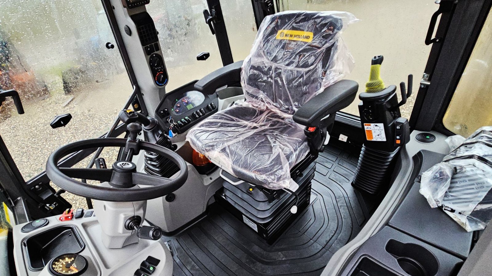 Sonstige Bagger & Lader of the type New Holland B115D / FABRIKSNY - 2025 / teleskoparm / multifunktionsskovl, Gebrauchtmaschine in Arden (Picture 13)