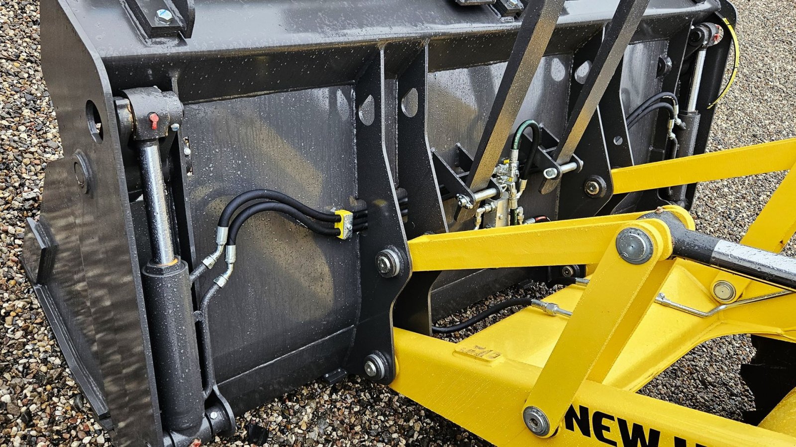 Sonstige Bagger & Lader of the type New Holland B115D / FABRIKSNY - 2025 / teleskoparm / multifunktionsskovl, Gebrauchtmaschine in Arden (Picture 10)