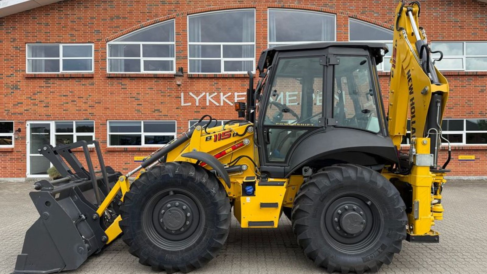 Sonstige Bagger & Lader of the type New Holland B115D SS, Gebrauchtmaschine in Gjerlev J. (Picture 1)
