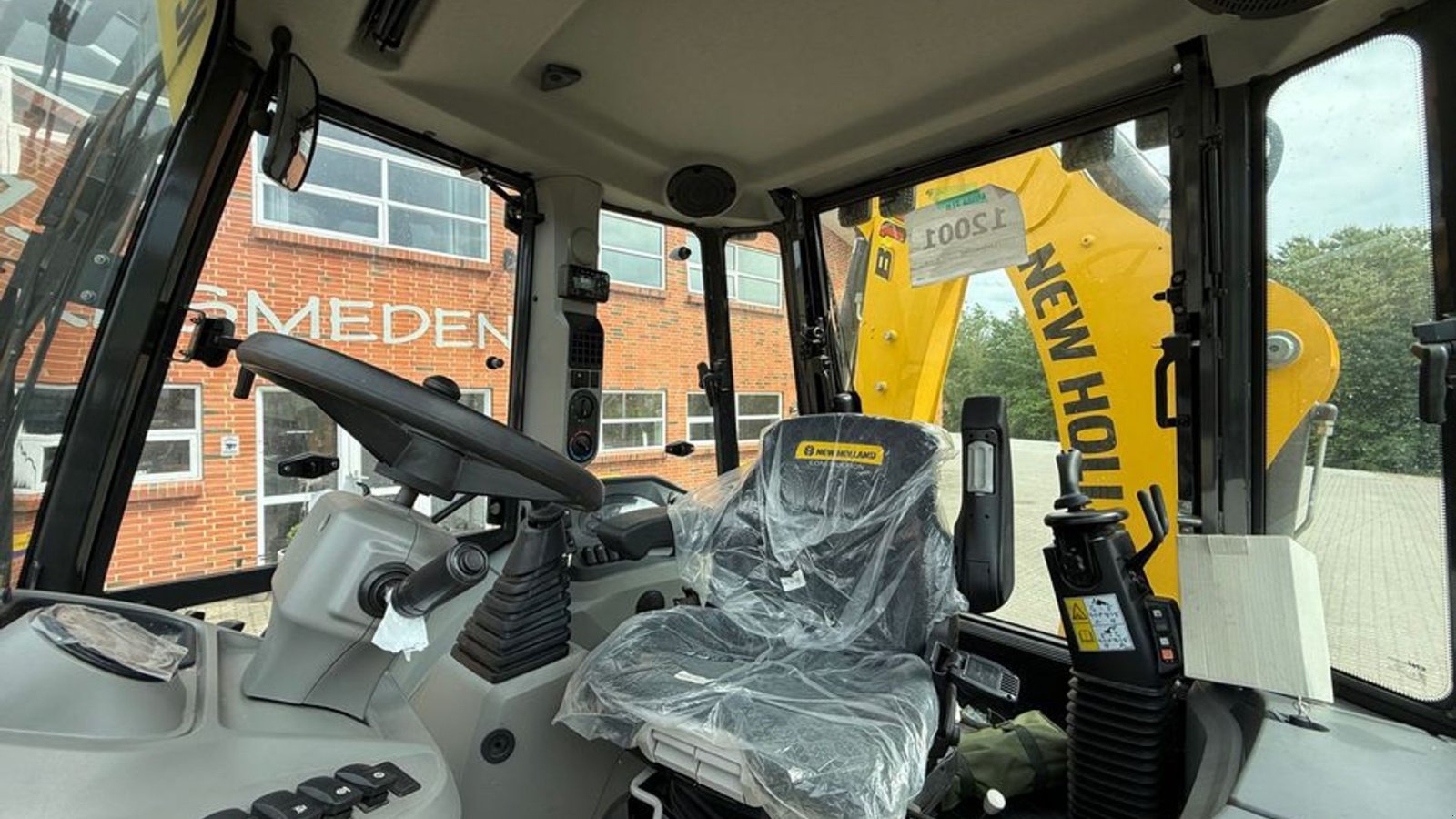 Sonstige Bagger & Lader of the type New Holland B115D SS, Gebrauchtmaschine in Gjerlev J. (Picture 12)