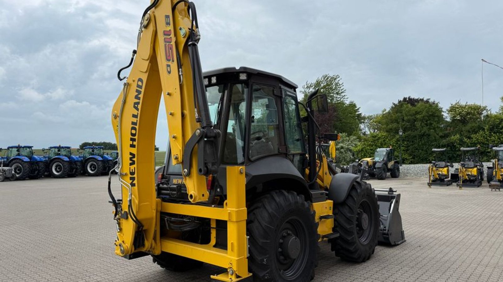 Sonstige Bagger & Lader of the type New Holland B115D SS, Gebrauchtmaschine in Gjerlev J. (Picture 5)