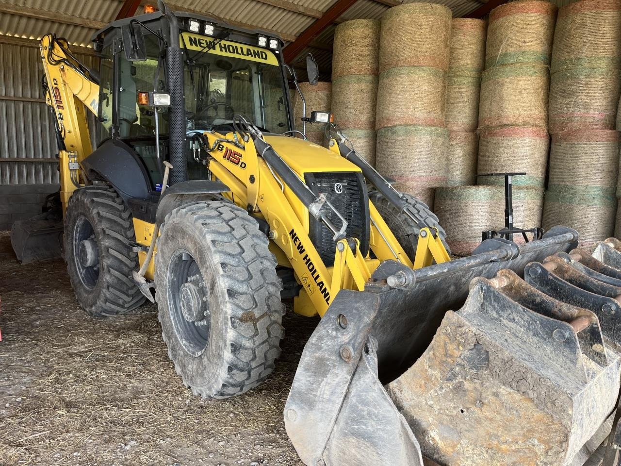 Sonstige Bagger & Lader του τύπου New Holland B115D TC SS 4 WD, Gebrauchtmaschine σε Maribo (Φωτογραφία 1)