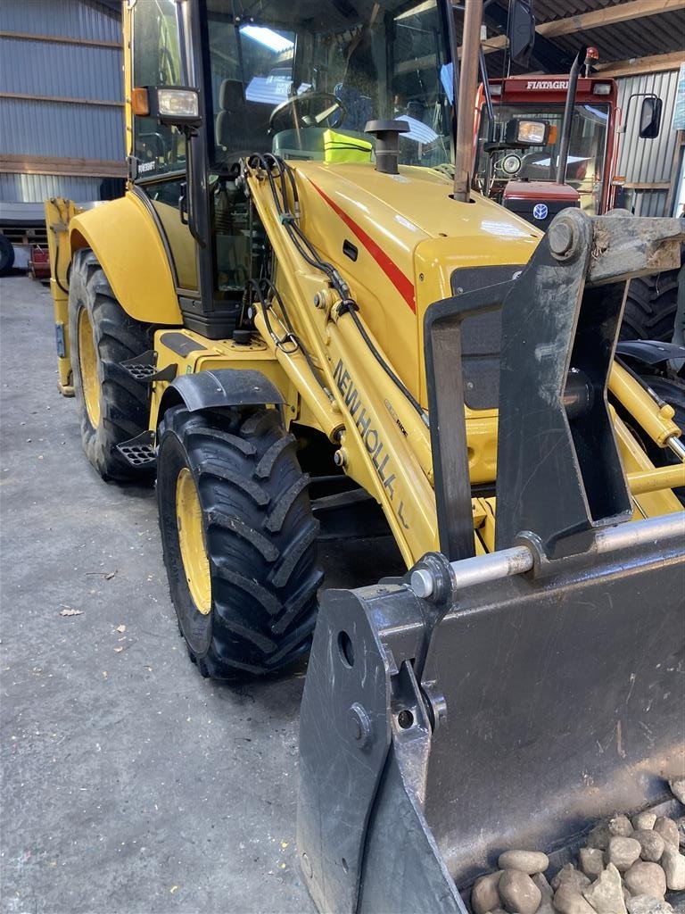 Sonstige Bagger & Lader des Typs New Holland LB 110 B Med joystikbetjening, hurtigskifte, KUN 3900 timer. Powershift., Gebrauchtmaschine in Vejle (Bild 3)