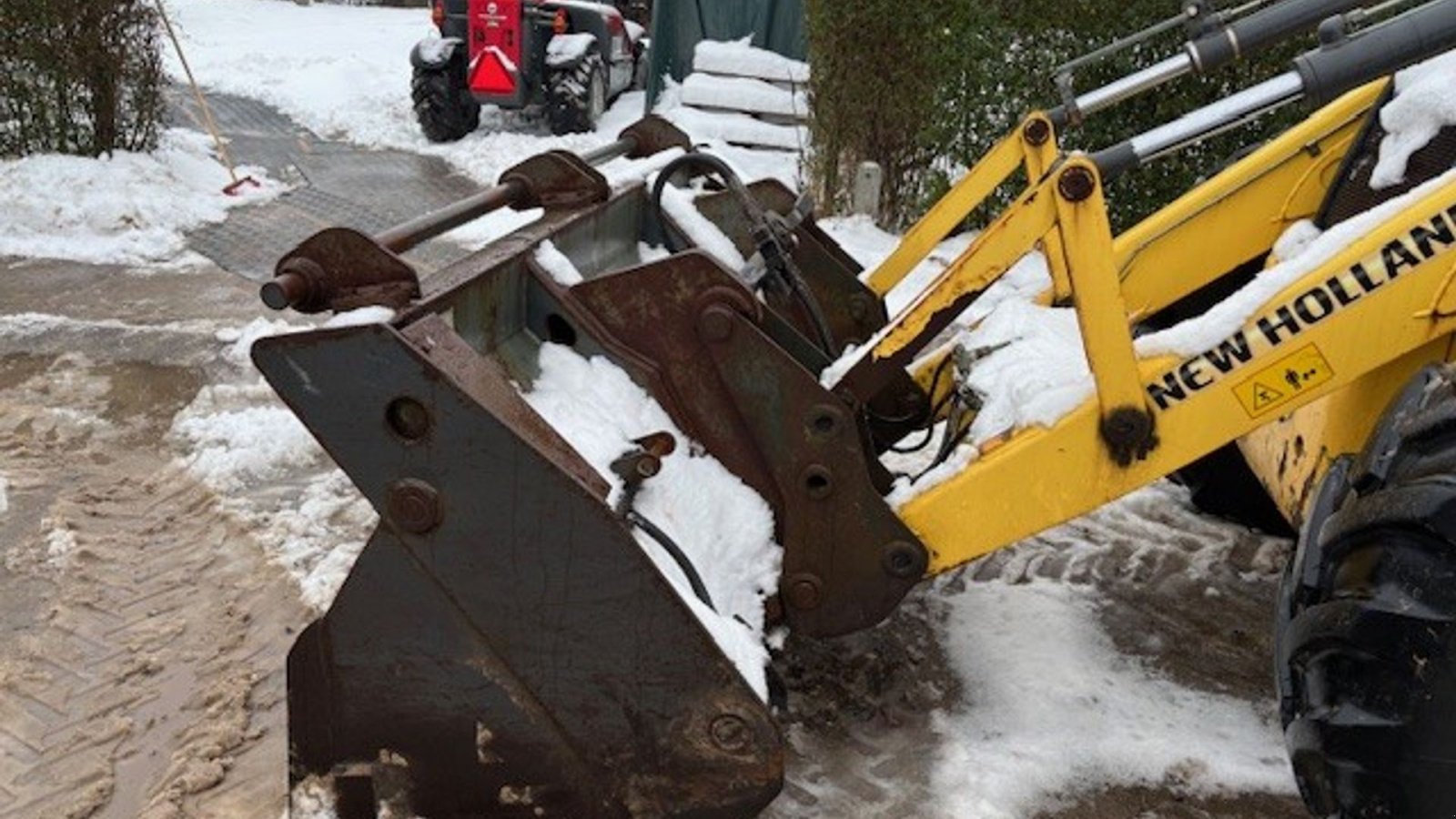 Sonstige Bagger & Lader des Typs New Holland LB 115 B, Gebrauchtmaschine in Nørresundby (Bild 5)