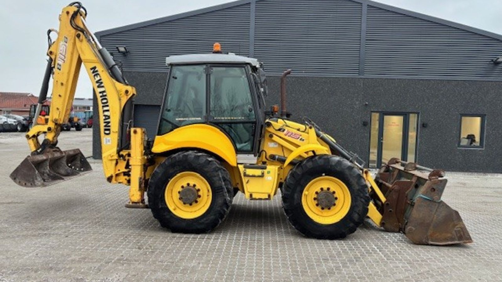 Sonstige Bagger & Lader типа New Holland LB 115 B, Gebrauchtmaschine в Nørresundby (Фотография 4)