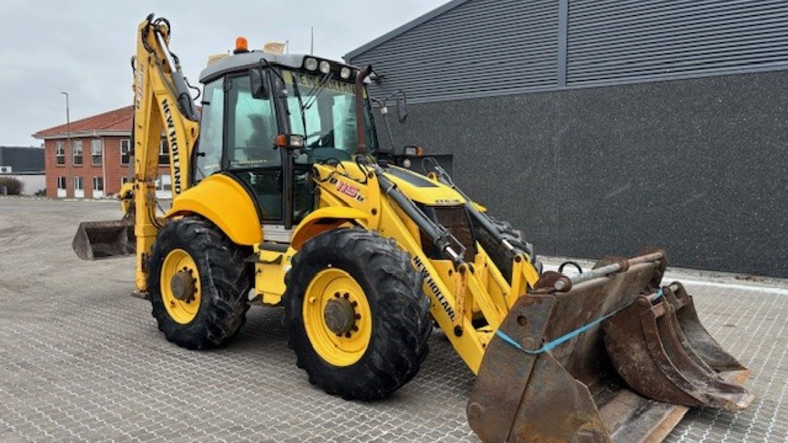 Sonstige Bagger & Lader типа New Holland LB 115 B, Gebrauchtmaschine в Nørresundby (Фотография 5)