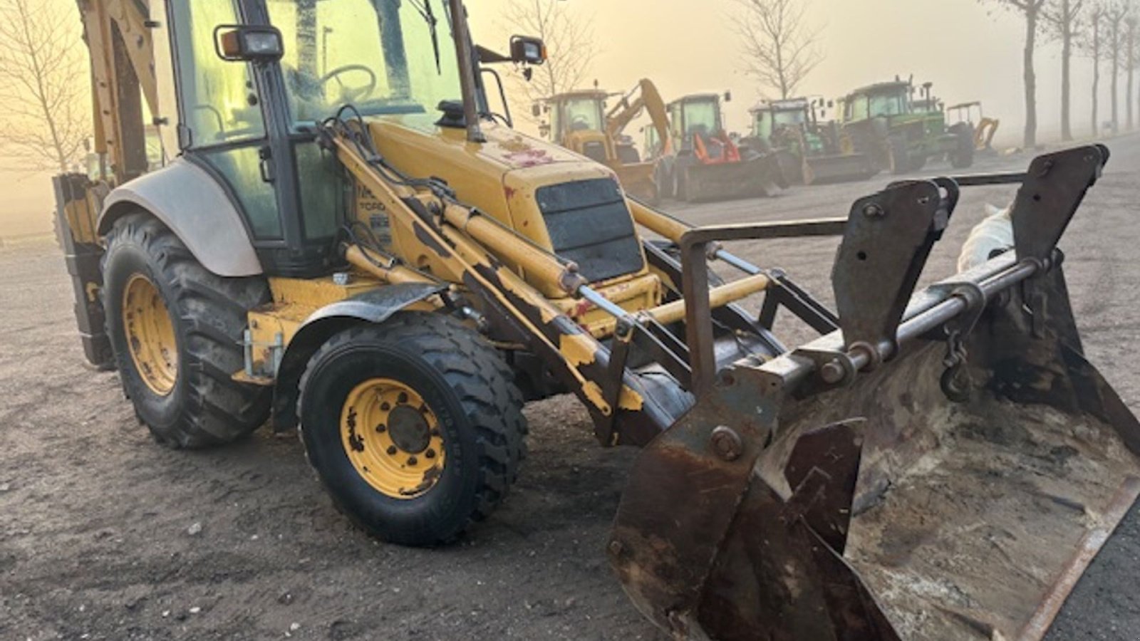 Sonstige Bagger & Lader del tipo New Holland NH 95 4-PS. MEKANISK HURTIGSKIFT FOR OG BAG, Gebrauchtmaschine en Dronninglund (Imagen 7)