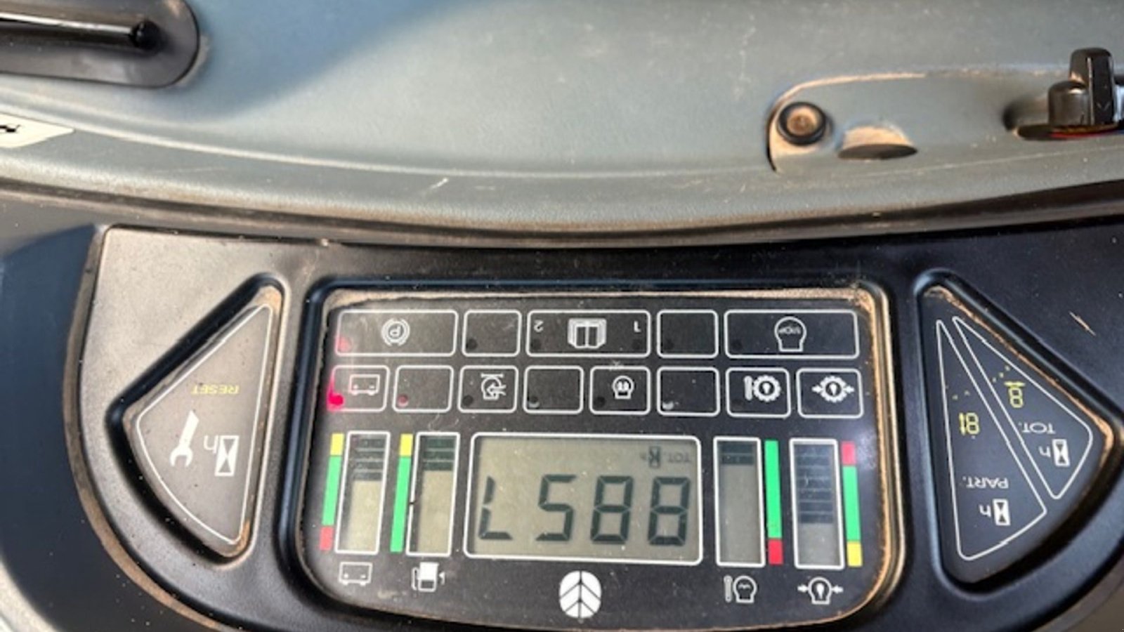 Sonstige Bagger & Lader del tipo New Holland NH 95 4-PS. MEKANISK HURTIGSKIFT FOR OG BAG, Gebrauchtmaschine In Dronninglund (Immagine 14)