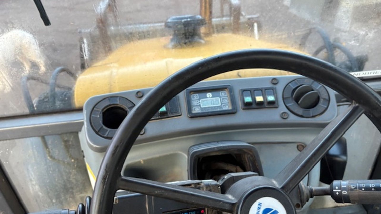 Sonstige Bagger & Lader del tipo New Holland NH 95 4-PS. MEKANISK HURTIGSKIFT FOR OG BAG, Gebrauchtmaschine In Dronninglund (Immagine 16)