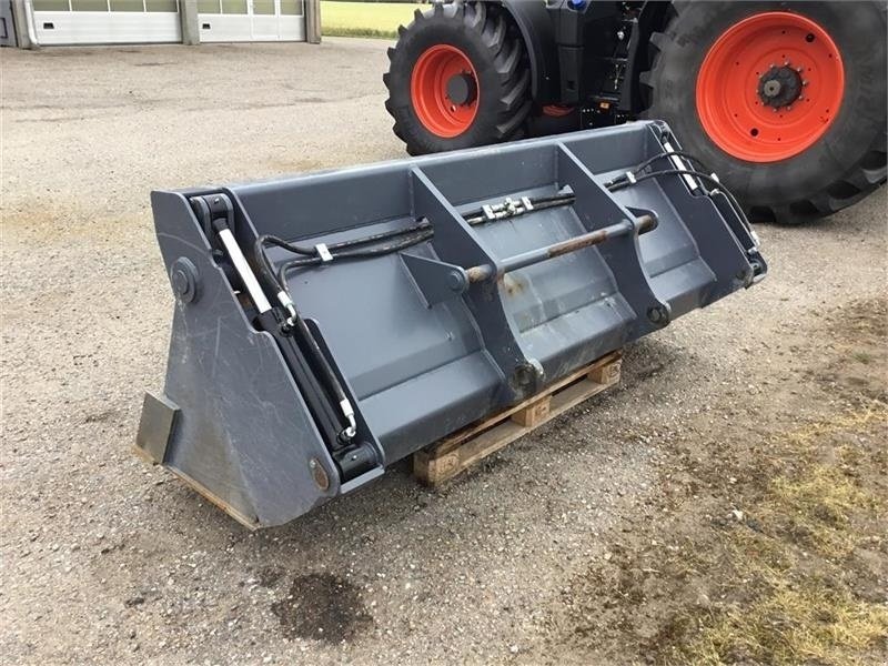 Sonstige Bagger & Lader Türe ait Sonstige 4-i-en med NH beslag - 240 / 0,8m3, Gebrauchtmaschine içinde Mern (resim 2)