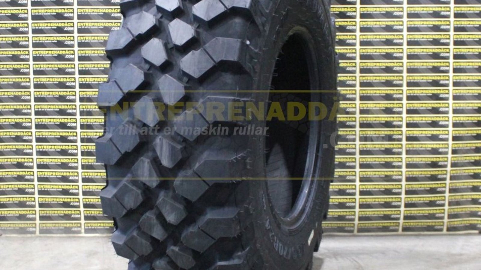 Sonstige Bagger & Lader of the type Sonstige Advance AR410 400/70R20 (16,0/70R20) til kompakt læssemaskine – løst dæk – komplet hjul. Volvo L30/L35 og flere andre modeller., Gebrauchtmaschine in Gävle (Picture 2)