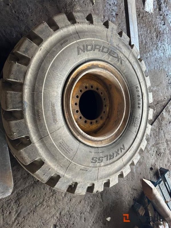 Sonstige Bagger & Lader des Typs Sonstige Dæk med fælge til Volvo L90 Gummiged, Gebrauchtmaschine in Rødovre (Bild 2)