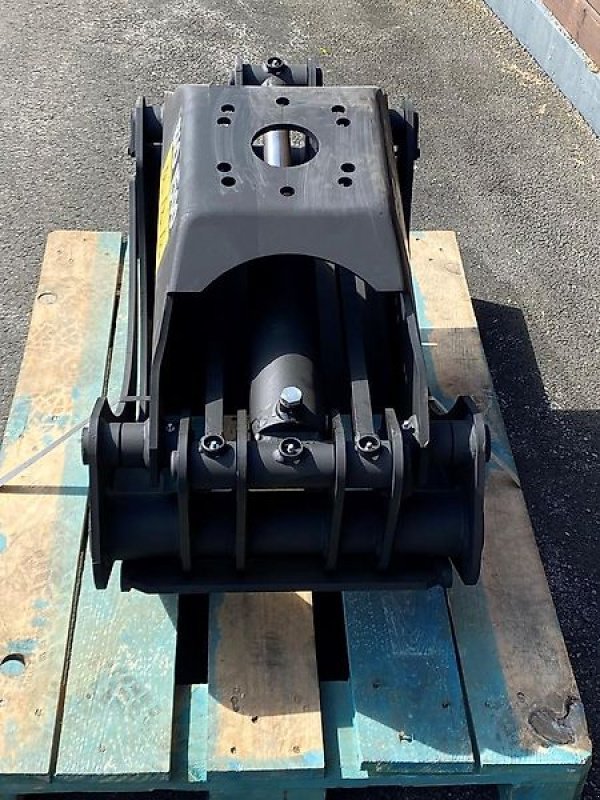 Sonstige Bagger & Lader des Typs Sonstige Holzgreifer Greifer Forstzange Rückezange Zange Holzzange, Gebrauchtmaschine in Schmallenberg (Bild 3)