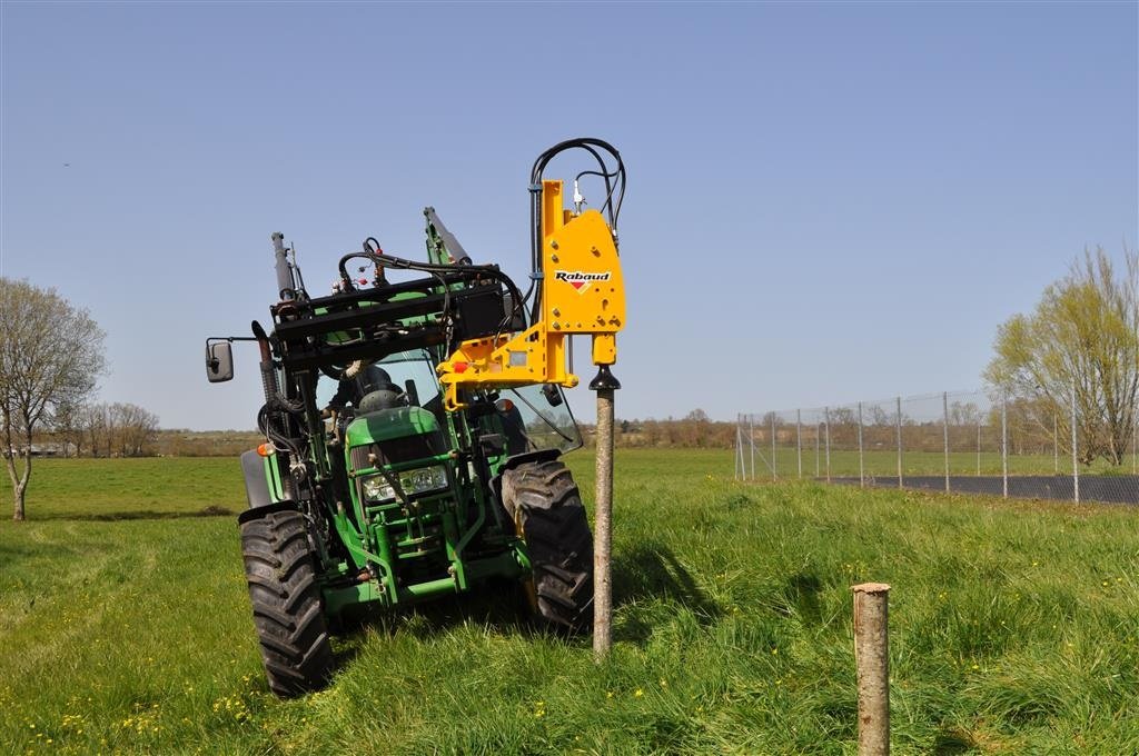 Sonstige Bagger & Lader Türe ait Sonstige Pælehammer til frontlæsser, Gebrauchtmaschine içinde Fredericia (resim 2)