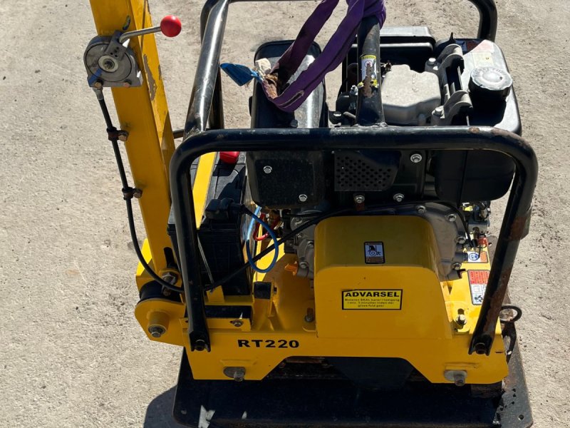 Sonstige Bagger & Lader des Typs Sonstige RT220-1  DIESEL, Gebrauchtmaschine in Grenaa (Bild 1)