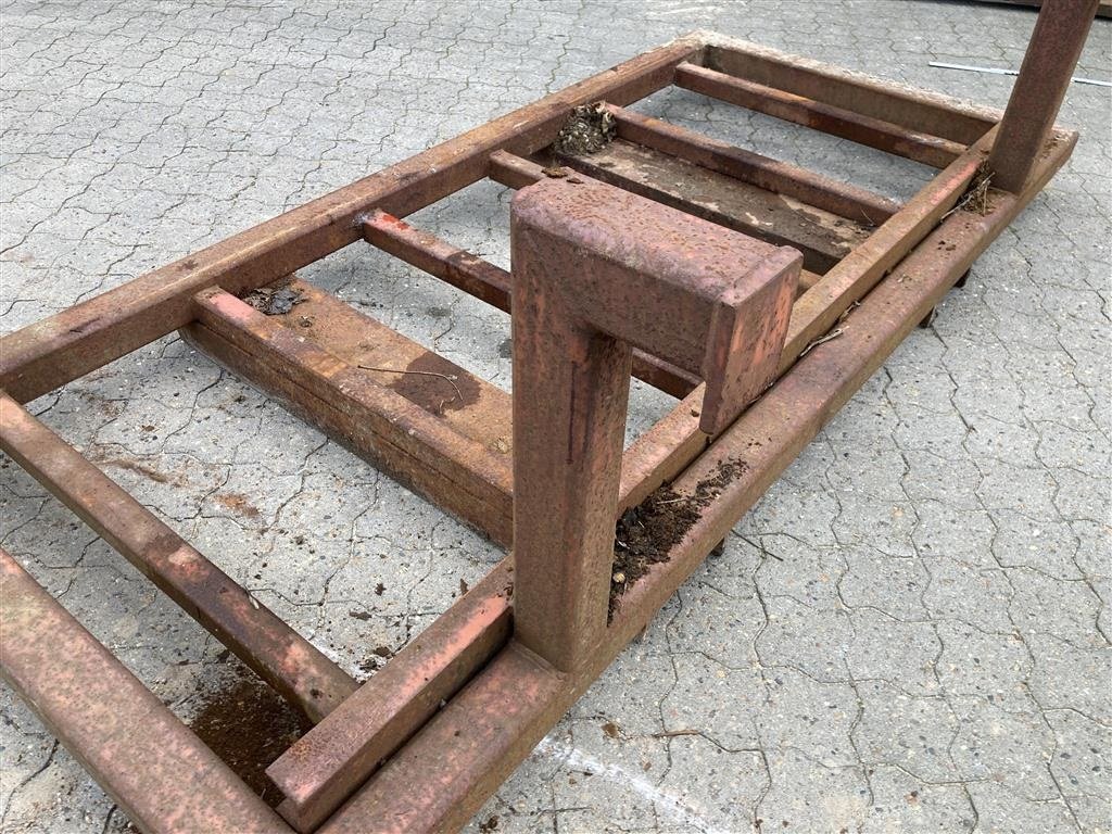 Sonstige Bagger & Lader typu Sonstige Skovlstativ bredde 220 og 100 cm dybde, Gebrauchtmaschine v Roslev (Obrázek 10)